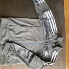 adidas ジャージのサムネイル