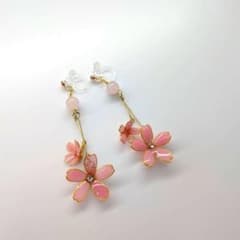 桜　ローズクォーツ　イヤリングのサムネイル