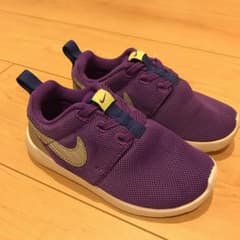 NIKE ナイキ スニーカーのサムネイル