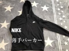 NIKEパーカーのサムネイル