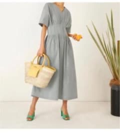 ルシェルブルー  Round form dress ワンピースのサムネイル