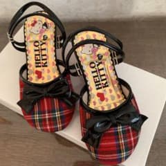 キッズサンダルのサムネイル