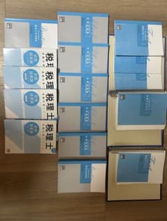 大原　税理士試験　2022年財務諸表論　テキスト問題集のサムネイル
