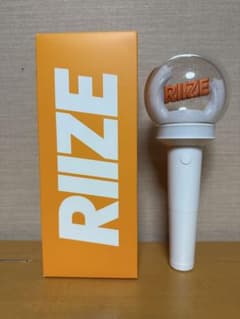 RIIZE ペンライト 公式 CD付きのサムネイル