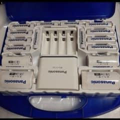 Panasonic エネループ ニッケル水素電池充電器 K-KJ53MCC84のサムネイル