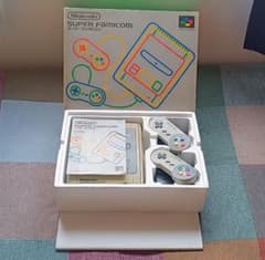 B スーパーファミコン本体のセットのサムネイル