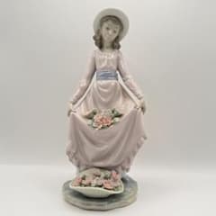 LLADRO リヤドロ きれいな花ばかり 5222 花欠け有 - メルカリ