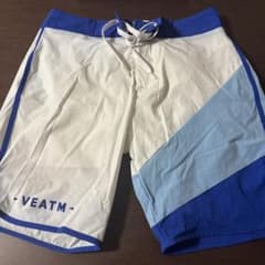 VEATM ボードショーツ ホワイト/ブルー 非売品】VEATM ホワイト ブルー ショートパンツ M - メルカリ