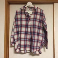 サマンサモスモス blue キーネックプルオーバーのサムネイル