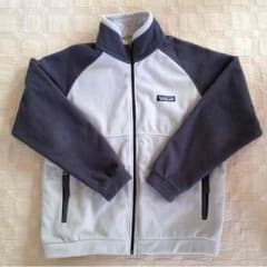ERIKA様 専用：【12月末までSALE！！】patagonia フリースのサムネイル