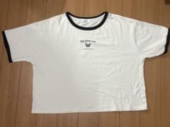 しまむら Helm リンガーTシャツ 蝶々ロゴ ホワイト 韓国風のサムネイル
