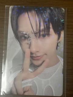 SEVENTEEN Weverseshop限定トレカのサムネイル