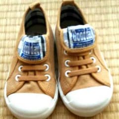 キッズ スニーカー 未使用☆のサムネイル