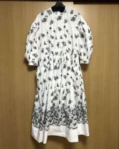 Simone Rocha フラワープリント ミディドレス - メルカリ