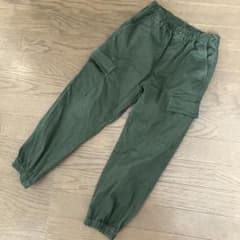 カーゴパンツ 130サイズ オリーブグリーンのサムネイル