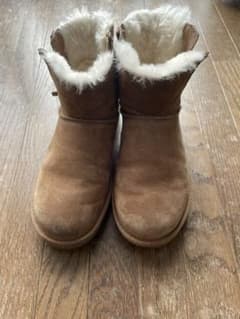 UGG アグ ムートンブーツのサムネイル