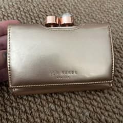 TED BAKER ゴールド 三つ折り財布のサムネイル