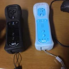 【専用】Wiiリモコン プラス& ヌンチャクのサムネイル
