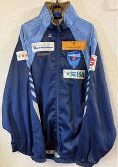 横浜FC 選手支給品　ウインドブレーカー 横浜FC 選手支給品 ウインドブレーカー - メルカリ