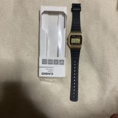 CASIO F-91W ゴールド デジタル腕時計のサムネイル