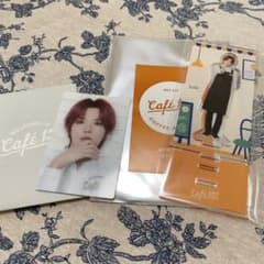 NCT127カフェ ユウタ アクリルスタンド トレカのサムネイル