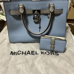 MICHAEL KORS ライトブルー バッグと財布セットのサムネイル