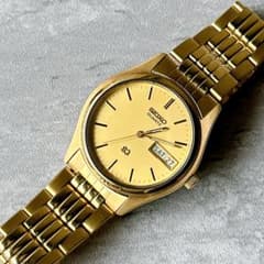 SEIKO セイコー SPORTS100 クォーツ ゴールド メンズ デイデイト SEIKO セイコークォーツ ゴールド メンズ腕時計 デイデイト シンプル