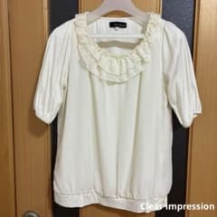 Clear Impression 半袖 ブラウス フリル ホワイトのサムネイル
