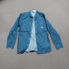 Lee　デニムシャツ　アーバンリサーチのサムネイル