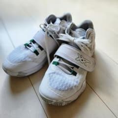 アシックス　asics INVADE NOVA　バスケットシューズのサムネイル