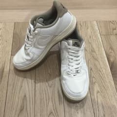 ら*む様 Nike Air Force 1 ホワイト 27cmのサムネイル