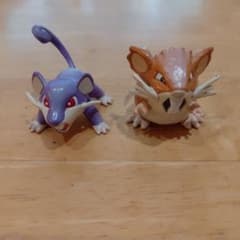 モンコレ　初期　ポケモン フィギュア コラッタ ラッタ モンコレ 初期 ポケモン フィギュア コラッタ ラッタ - メルカリ