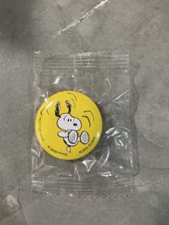くら寿司 スヌーピー 缶バッジのサムネイル