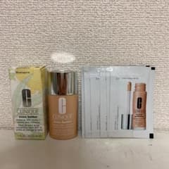 CLINIQUEファンデーション+サンプル6枚のサムネイル