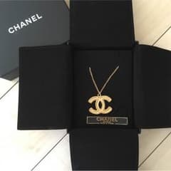 週末セール♥️CHANEL♡ゴールドネックレス！のサムネイル