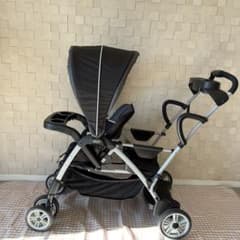 GRACO  グレコ　二人乗りベビーカー  ルームフォーツーのサムネイル