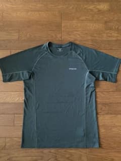 パタゴニアTシャツのサムネイル