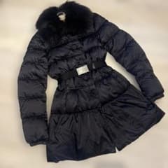 ち*る様 プラダ【正規品】ダウンジャケット ベルト付き PRADA ブラック 黒 ち*る様 プラダ【正規品】ダウンジャケット ベルト付き PRADA ブラック