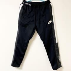 NIKE WOVEN PANT ブラック　ナイロン　パンツのサムネイル