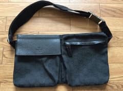 GUCCIのサムネイル