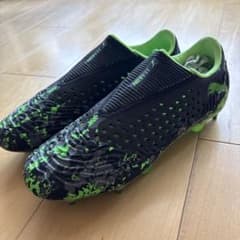 サッカースパイクフューチャー 19.1 NETFIT FG/AG取り替え式 - メルカリ