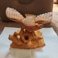 翼を広げた鷹　一刀彫　置物 翼を広げた鷹 一刀彫 置物 - メルカリ