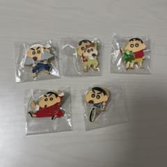【バラ売り可】クレヨンしんちゃん ピンバッジ 5個セットのサムネイル