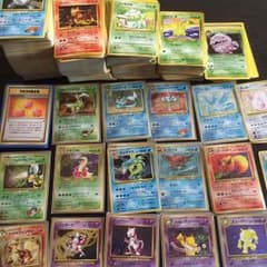 ポケモンカード（昔のもの）のサムネイル