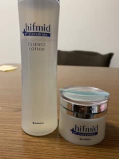 ヒフミド エッセンスローション180ml クリーム40ｇのサムネイル