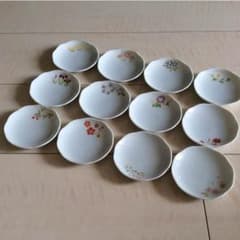 12カ月の豆皿 花ごよみのサムネイル