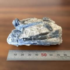 天然石カイヤナイト原石のサムネイル
