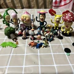 こびとづかん　フィギュア27体セットのサムネイル