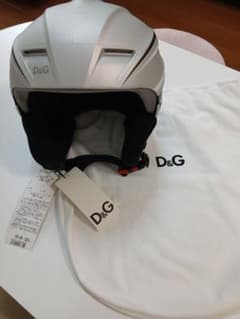 新品D&G シルバーヘルメット Lサイズ 収納袋付き 新品D&G シルバーヘルメット Lサイズ 収納袋付き - メルカリ