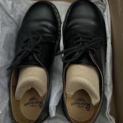 Dr. Martens ブラック 8ホールのサムネイル
